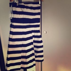 Sleeveless White House black market dress size 12